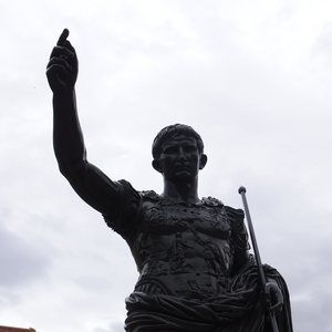 Meet your Posher, Donald